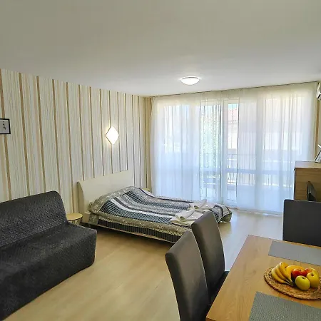 Apartman студио в комплекс Atia *