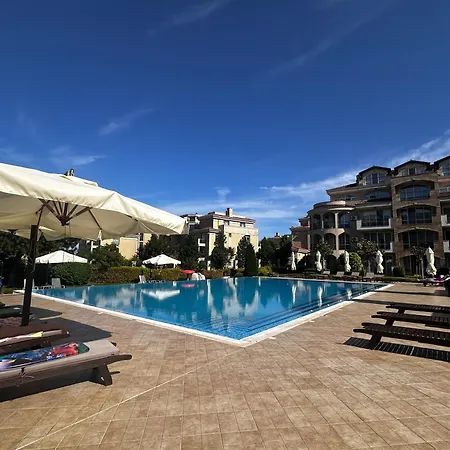 Apartament студио в комплекс Atia *